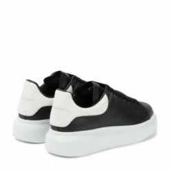 Alexander McQueen Sales Store -Alexander McQueen Sales Store unnamed file 1083