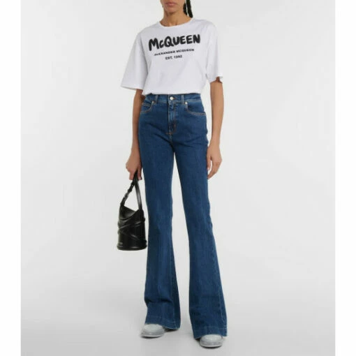 Alexander McQueen Faux Patent Leather Sneakers -Alexander McQueen Sales Store unnamed file 1107