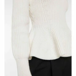 Alexander McQueen One-shoulder Wool And Cashmere Sweater -Alexander McQueen Sales Store unnamed file 1209