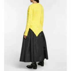 Alexander McQueen Pieced And Patched Wool Sweater 5 Alexander McQueen Pieced And Patched Wool Sweater -Alexander McQueen Sales Store unnamed file 1387