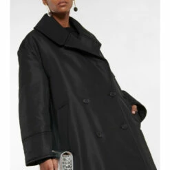 Alexander McQueen Oversized Crêpe Coat 6 Alexander McQueen Oversized Crêpe Coat -Alexander McQueen Sales Store unnamed file 1421