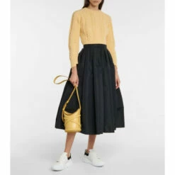 Alexander McQueen Curve Small Leather Bucket Bag -Alexander McQueen Sales Store unnamed file 1695