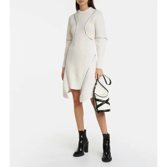 Alexander McQueen Wool And Cashmere Minidress 1 Alexander McQueen Wool And Cashmere Minidress