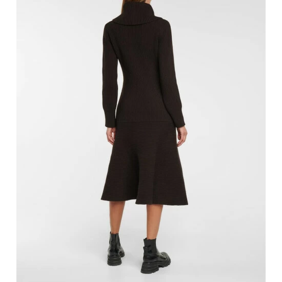 Alexander McQueen Wool And Cashmere Cardigan 2 Alexander McQueen Wool And Cashmere Cardigan - Image 2