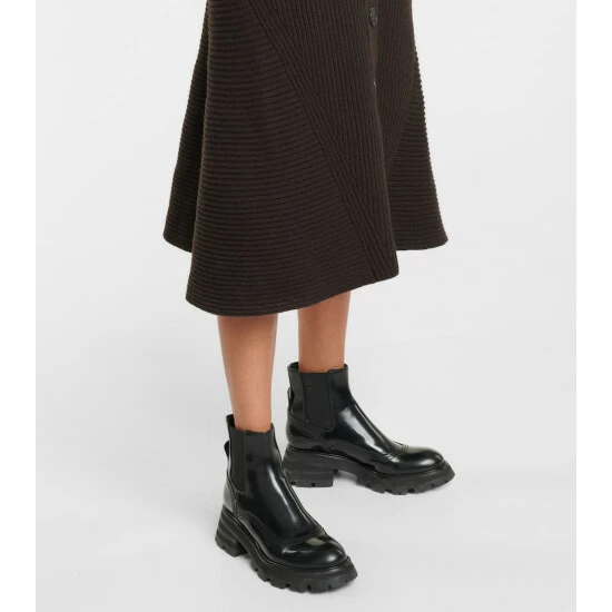 Alexander McQueen Wool And Cashmere Cardigan 4 Alexander McQueen Wool And Cashmere Cardigan - Image 4