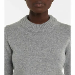 Alexander McQueen Cashmere Sweater -Alexander McQueen Sales Store unnamed file 2064