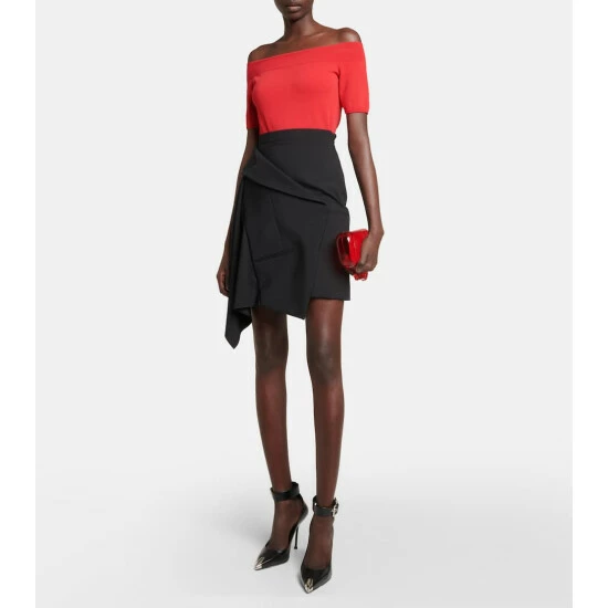 Alexander McQueen Four Ring Embellished Clutch 4 Alexander McQueen Four Ring Embellished Clutch - Image 4