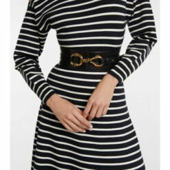 Alexander McQueen Hook Embellished Leather Waist Belt