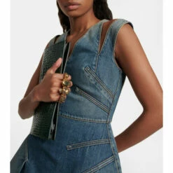 Alexander McQueen Sales Store 49 Alexander McQueen Four Rings Jeweled Leather Clutch