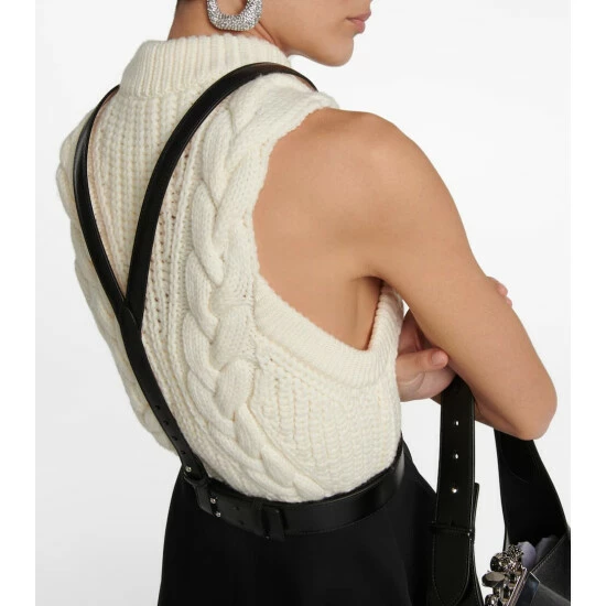 Alexander McQueen The V Leather Harness 3 Alexander McQueen The V Leather Harness - Image 3