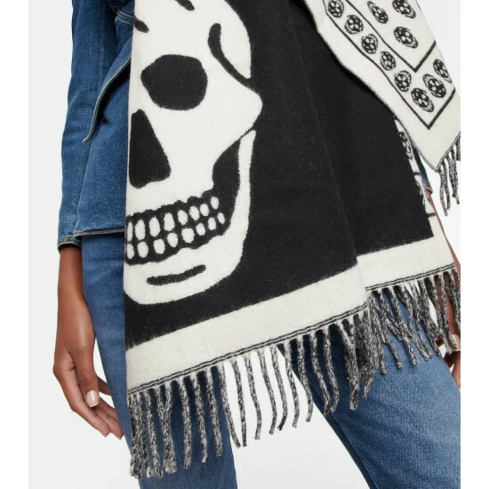 Alexander McQueen Wool Skull Scarf 2 Alexander McQueen Wool Skull Scarf - Image 2