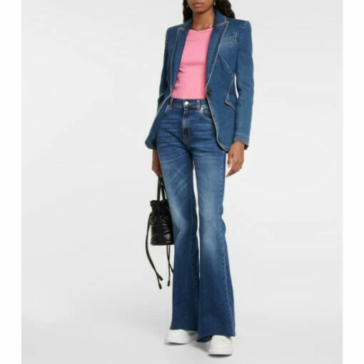 Alexander McQueen Oversized Leather Sneakers 7 Alexander McQueen Oversized Leather Sneakers -Alexander McQueen Sales Store unnamed file 540