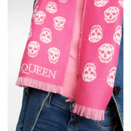 Alexander McQueen Skull Wool Scarf 2 Alexander McQueen Skull Wool Scarf - Image 2