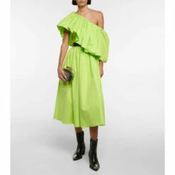 Alexander McQueen Four Ring Embellished Leather Clutch 7 Alexander McQueen Four Ring Embellished Leather Clutch -Alexander McQueen Sales Store unnamed file 763