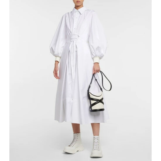 Alexander McQueen The Curve Small Leather Shoulder Bag 4 Alexander McQueen The Curve Small Leather Shoulder Bag - Image 4