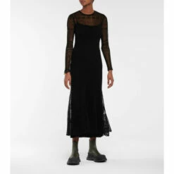 Alexander McQueen Tread Slick Leather Chelsea Boots